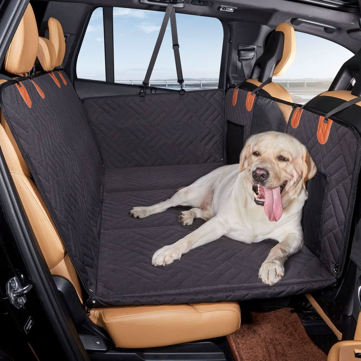 Dog Car Seat Cover, Waterproof Car Seat Covers, Back Seat Cover for Dogs with Side Barriers and Non Slip Base_01