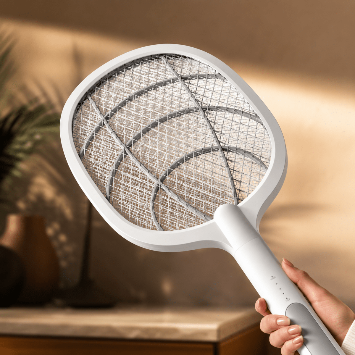 Electric Fly Swatter, Bug Zapper Racket USB Rechargeable – image 6