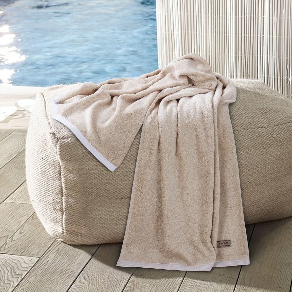 Bath Towels, Large Bath Towel 70 x 140 cm, Soft Absorbent Towels for Bathroom and Spa with Fabric Bag_04