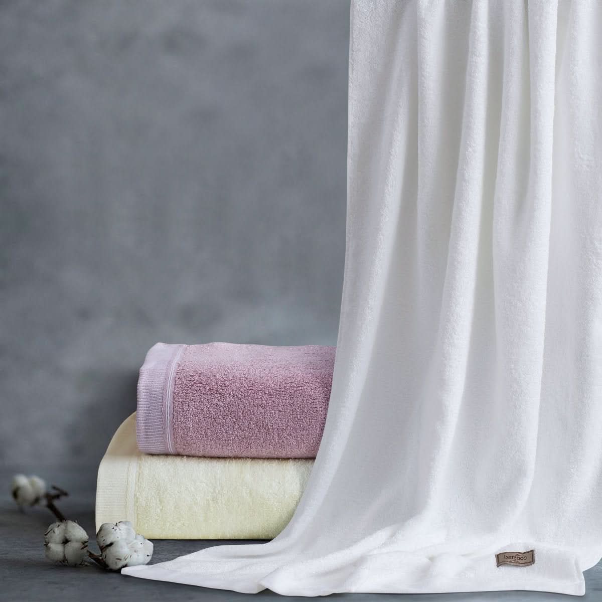 Bath Towels, Large Bath Towel 70 x 140 cm, Soft Absorbent Towels for Bathroom and Spa with Fabric Bag_14