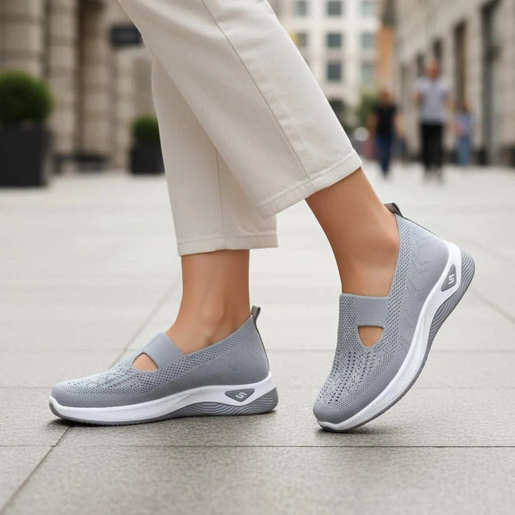 Ladies Slippers with Soft Footbed – image 4