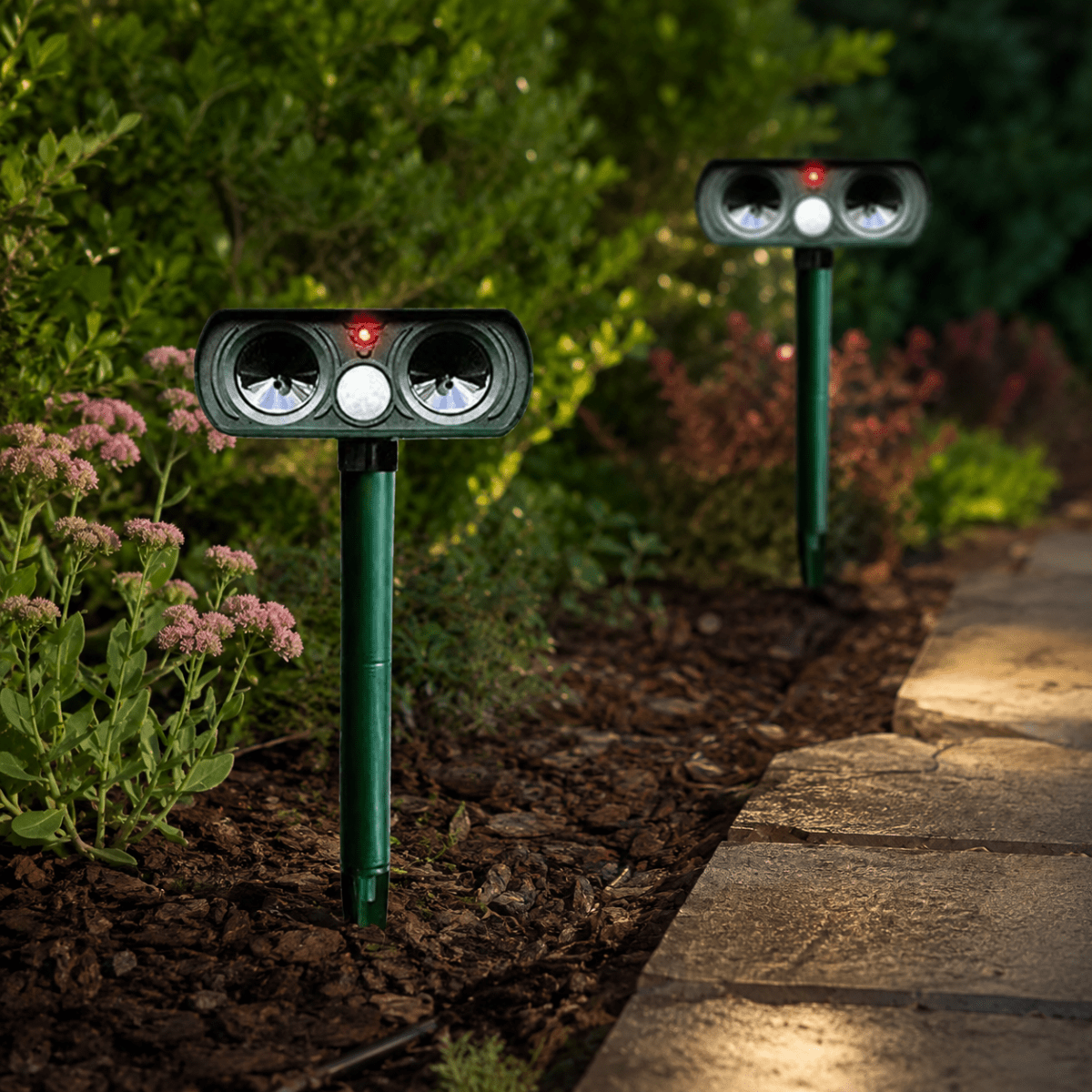 Ultrasonic Pest Repeller, Garden Animal Deterrent for Flower Beds and Lawns