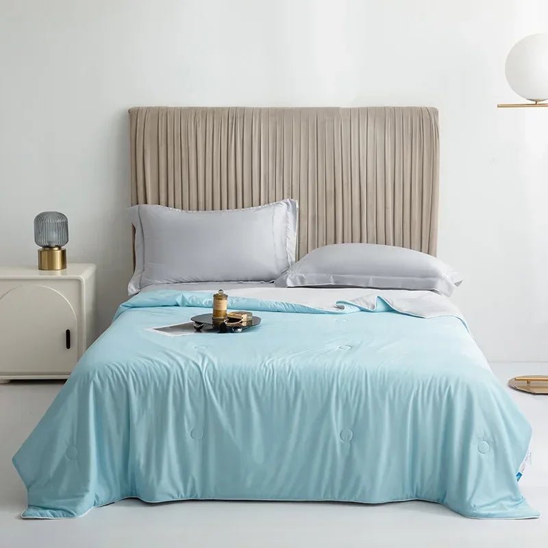 Double Sided Cooling Blanket for Bed, Summer Quilt in Soft Cooling Fabric, Lightweight Summer Blanket for Sleep_00