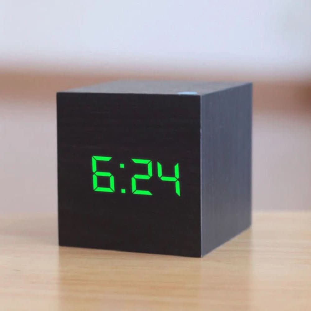 Digital Alarm Clock, Small Digital Clock with Temperature and Date, Mini LED Bedside Alarm Clock for Desk and Bedroom_02