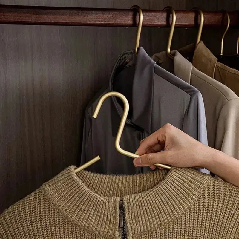 Metal Coat Hangers Set of 5 – image 5
