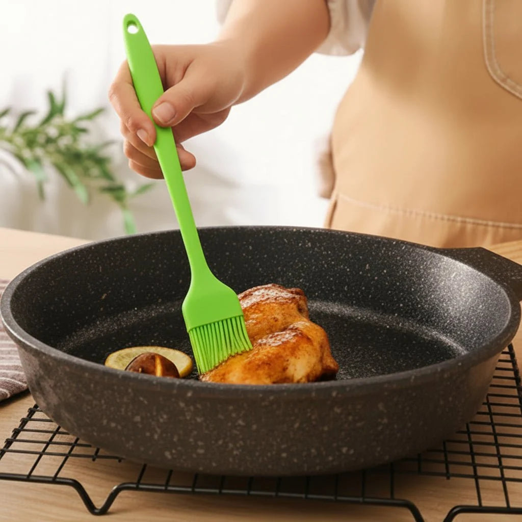 Silicone Pastry Brush, Heat Resistant Basting Brush for BBQ and Baking – image 4