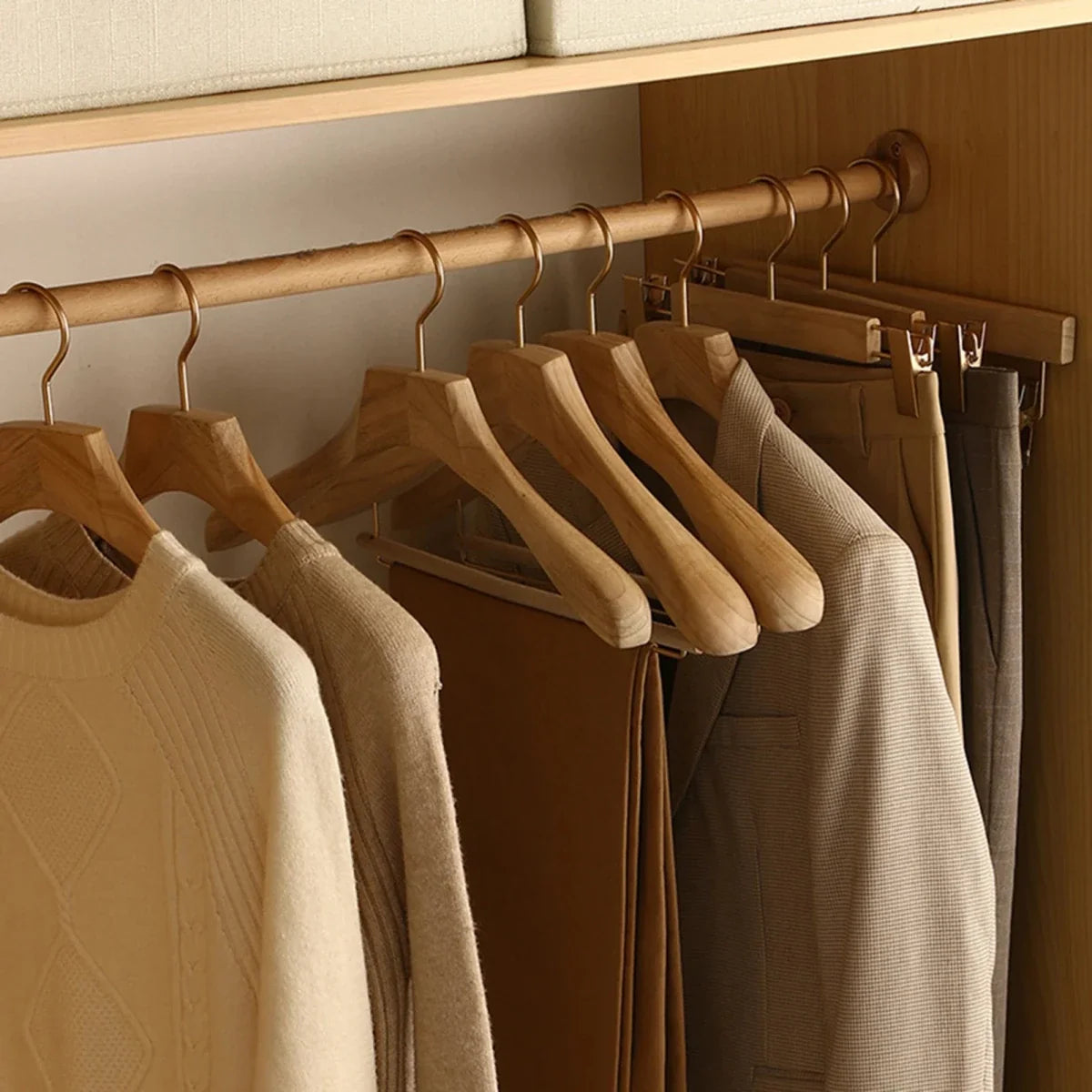 Wooden Coat Hangers, Wide Wooden Clothes Hangers for Wardrobe, Trouser Hangers, Set of 3 for Clothes Storage_01