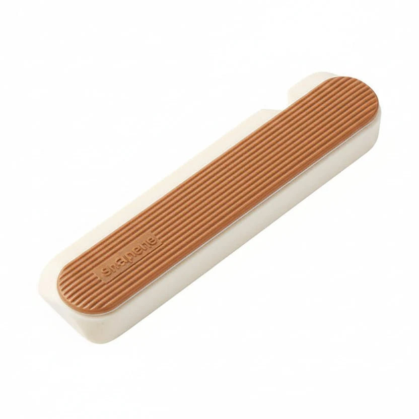 Finger Guard for Cutting, Vegetable Holder with Clamping Prongs, Onion Holder, Kitchen Gadget for Safe Slicing_07