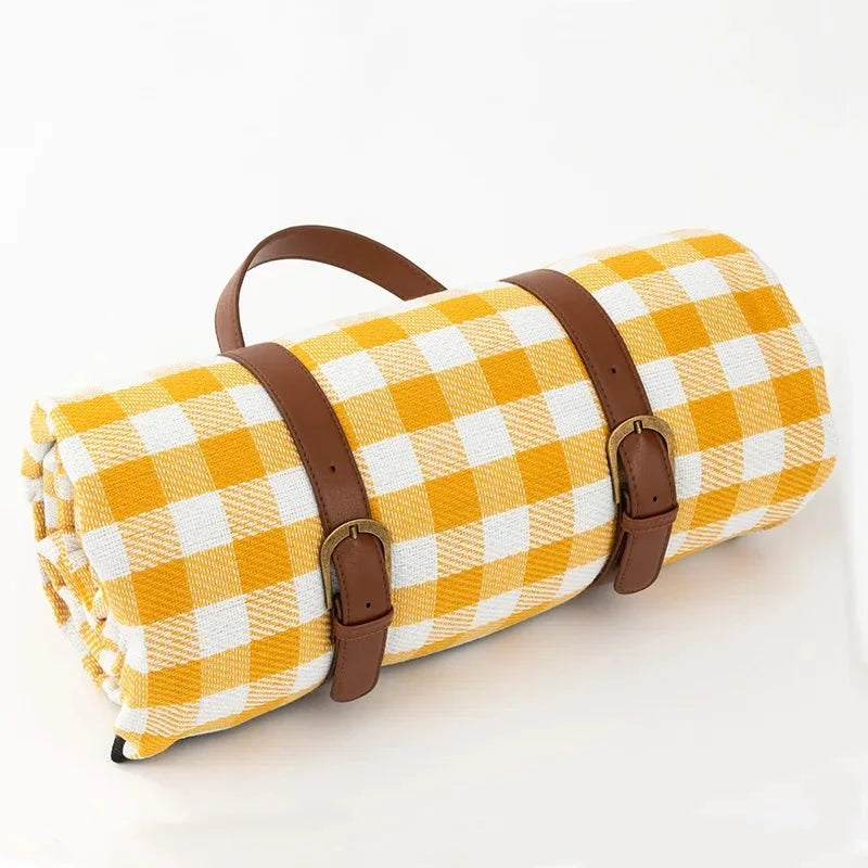 Checkered Beach Blanket – image 10