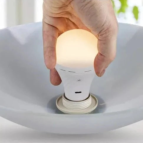 Rechargeable LED Light with Remote Control, USB Rechargeable Lamp for Desk and Bedside – image 4