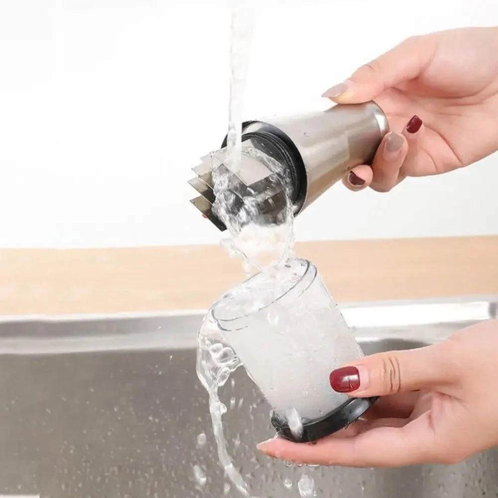 Garlic Presses, Garlic Squeezer, Stainless Steel Garlic Crusher with Integrated Grinder for Kitchen_04