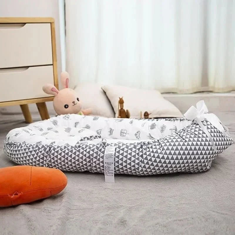 Travel Cot, Foldable Baby Cot for Home and On the Go, Portable Baby Crib, Lightweight Baby Bed_00