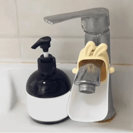 Cartoon Tap Extender with Splash Guard for Hand Washing, Child Bathroom Accessories – image 8