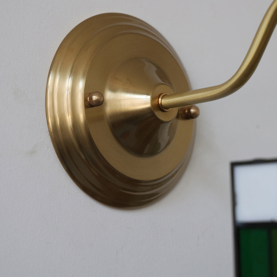 TiffanyGlow | Elegant Vintage Brass Stained Glass Wall Sconce Light 1