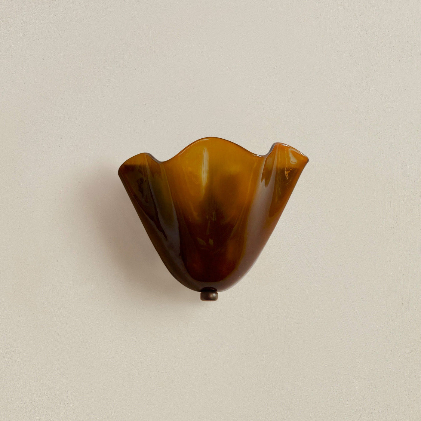 VitraShell | Elegant Retro Stained Glass Wall Sconce Lighting Fixture 6