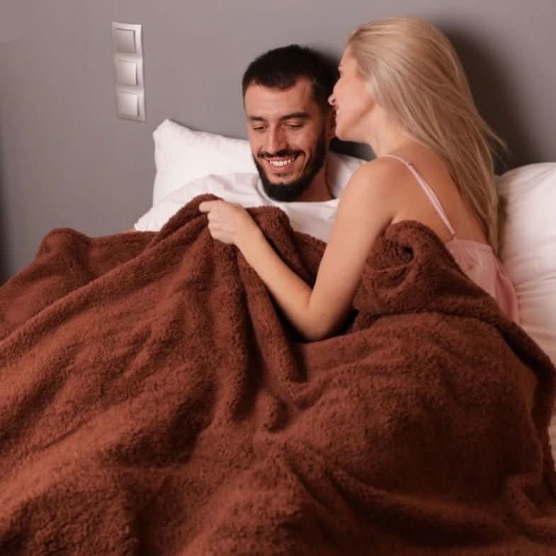 Waterproof Bed Protector, Waterproof Blanket for Sofa, Couch Cover, Protective Cover for Bed and Travel