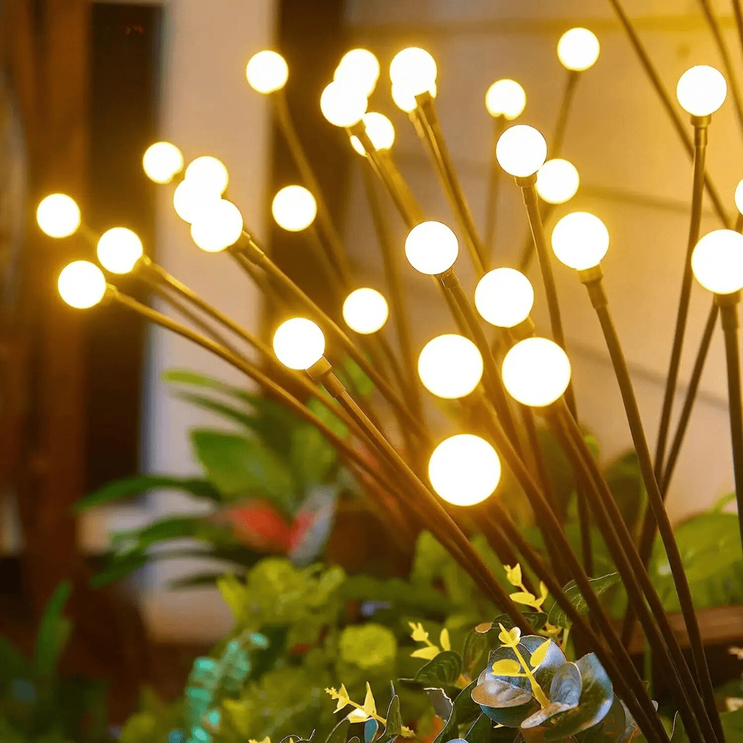 Outdoor Lights, Solar Garden Lights Set of 6, Solar Firefly Lights for Garden Lighting and Patio Decoration_01
