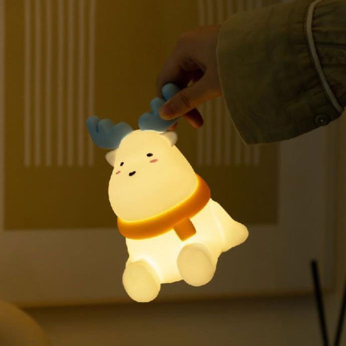 Reindeer Table Lamp with Integrated LED Light, Christmas Decorations for Table, Light Up Reindeer for Living Room_03