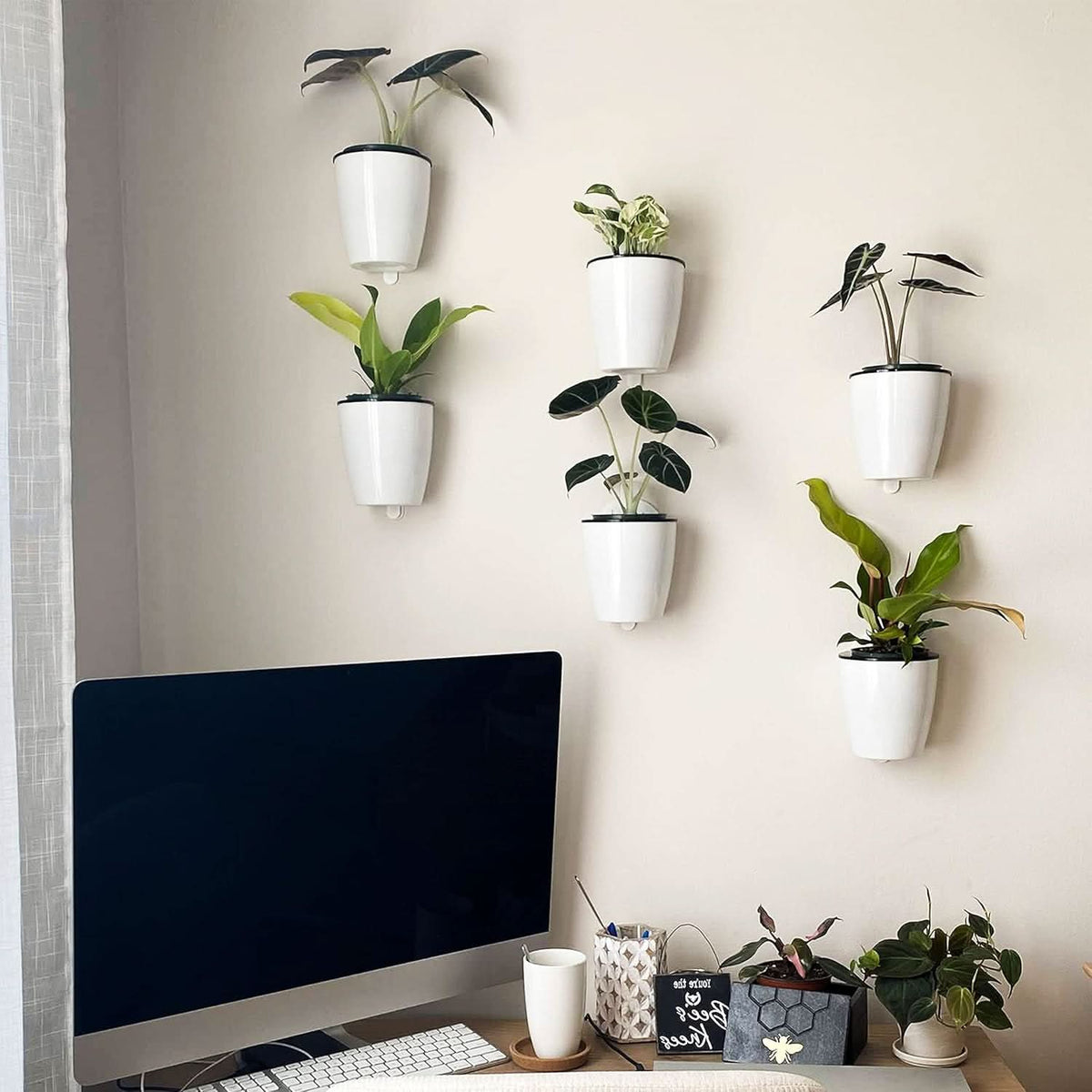 Self Watering Plant Pots, Wall Mounted Flower Pot with Bracket, Vertical Wall Planter for Indoor and Outdoor Plants_03