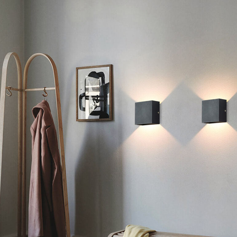 Alumina | Modern Sleek Square Wall Sconce Lighting Fixture 10