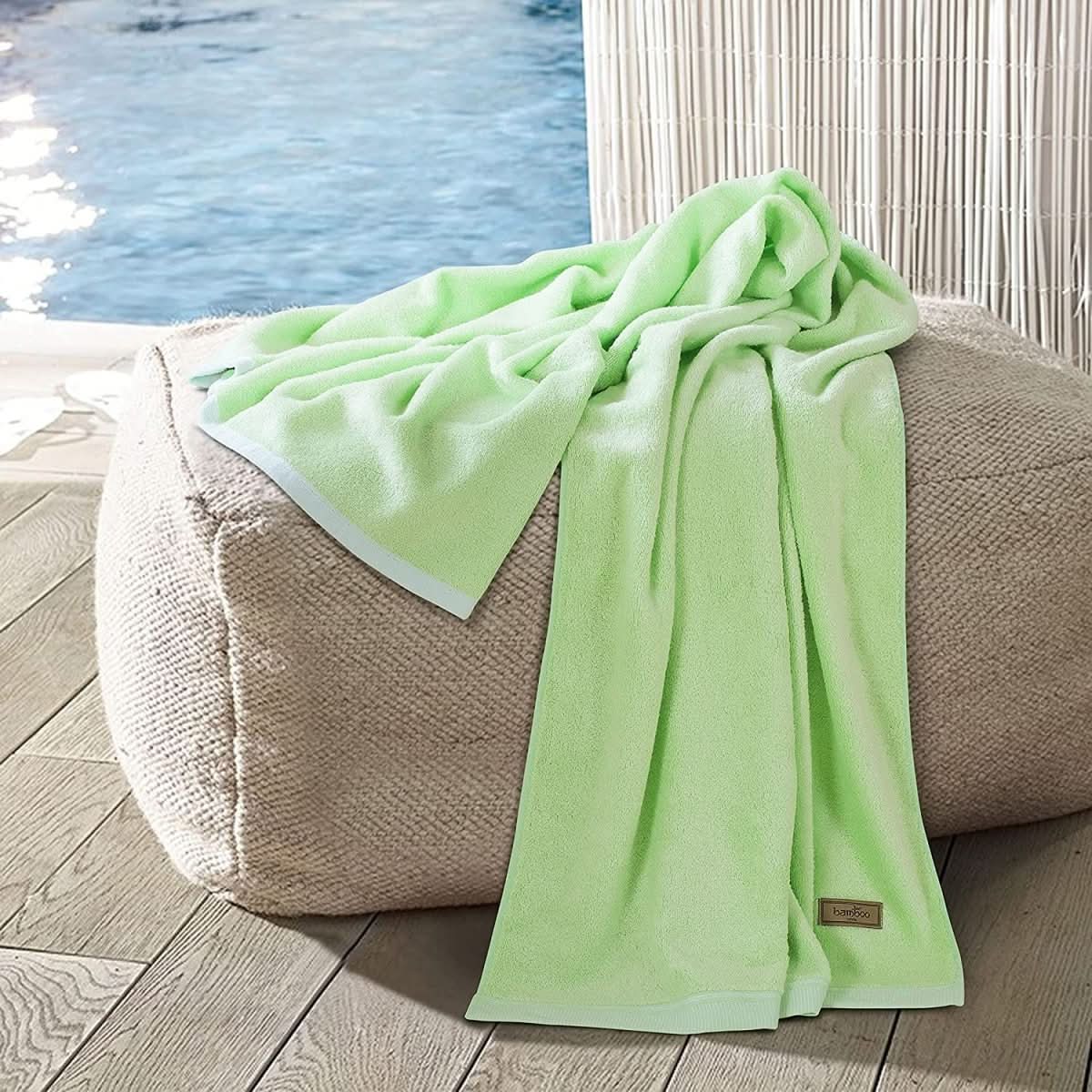Bath Towels, Large Bath Towel 70 x 140 cm, Soft Absorbent Towels for Bathroom and Spa with Fabric Bag_07