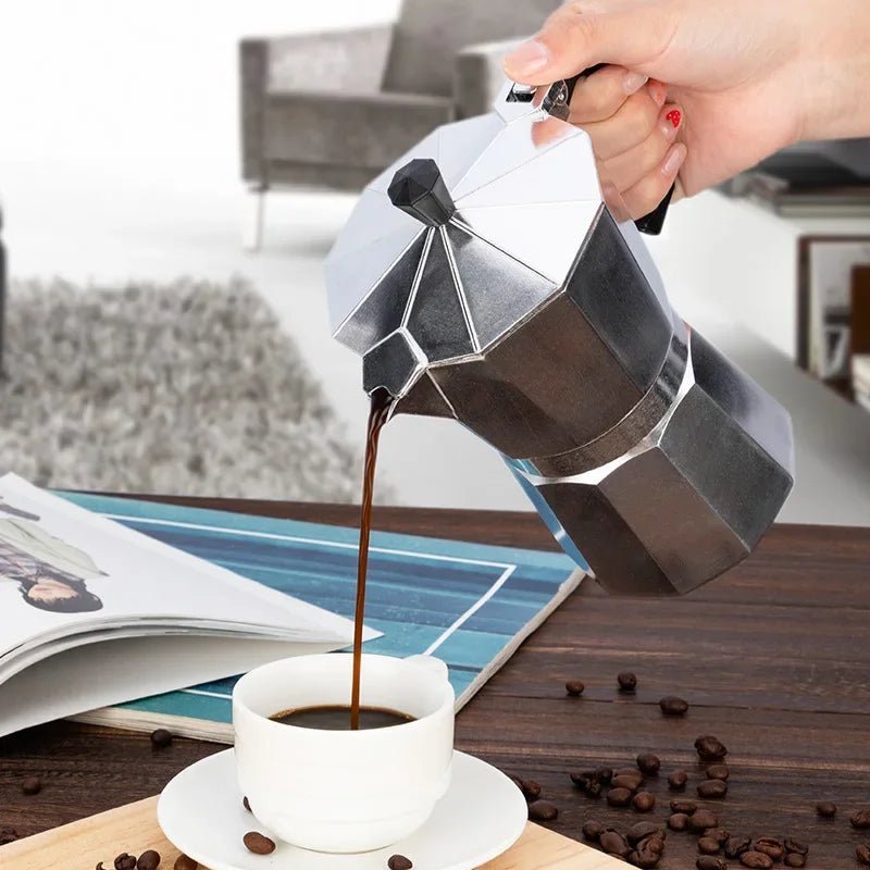Moka Pot, Stovetop Espresso Maker in Aluminium, Italian Coffee Maker 50 to 600 ml, Portable Espresso Maker_01
