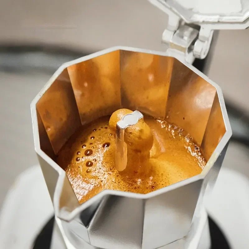 Moka Pot, Stovetop Espresso Maker in Aluminium, Italian Coffee Maker 50 to 600 ml, Portable Espresso Maker_03