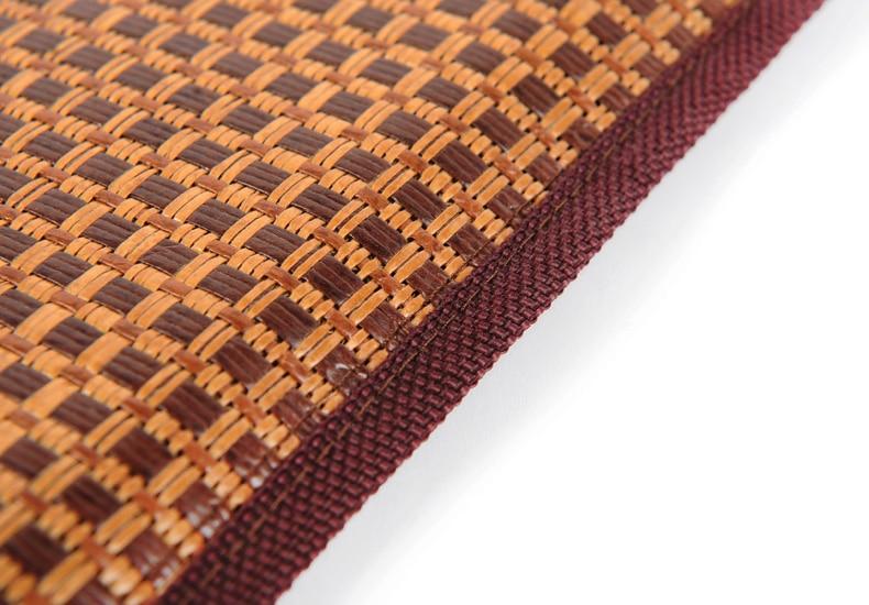 Baxter Collection | Dog Cooling Mat with Non-Slip Base for Summer Comfort 4