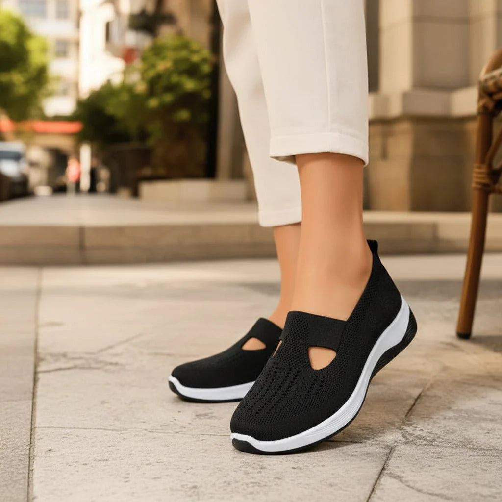 Orthopaedic Womens Slippers, Ladies Slippers with Soft Footbed, Non Slip House Slippers for Indoor Comfort