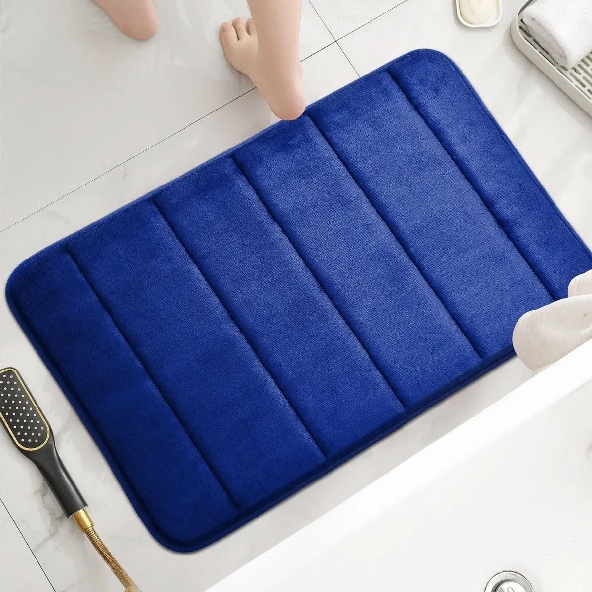 Bath Mat, Soft Microfibre Bathroom Mat with Non Slip Backing, Absorbent Bath Mat Set for Shower and Sink_02