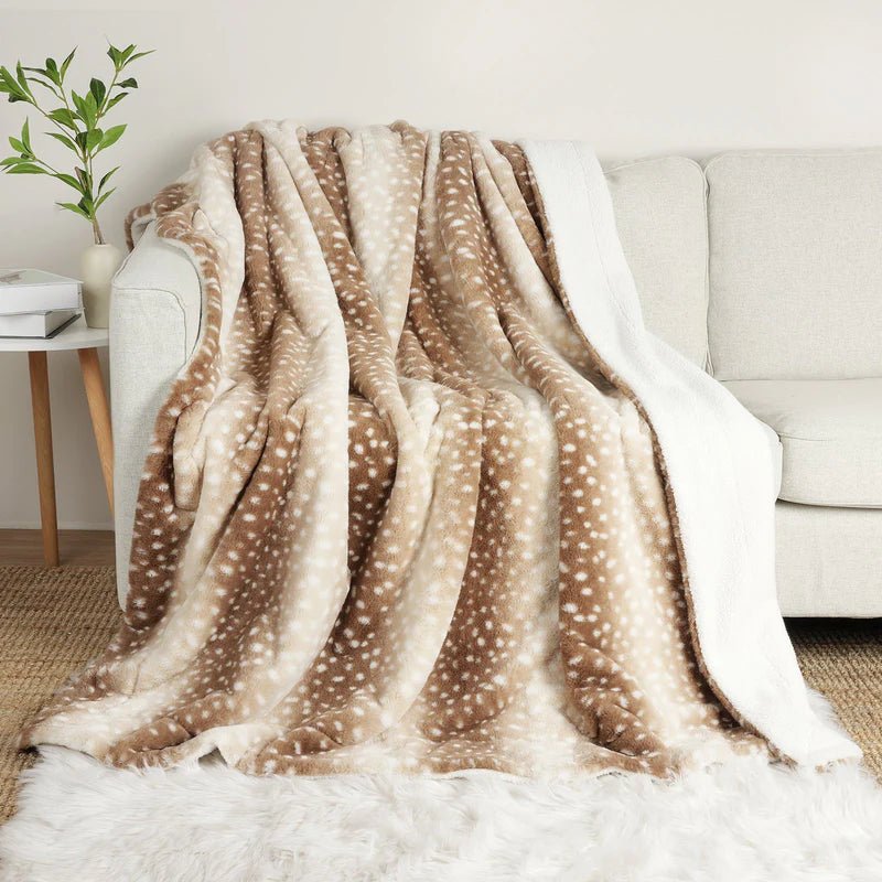 Faux Fur Throw Blanket, Reversible Sofa Throw with Deer Print, Bed Throw, Soft Plush Deer Print Blanket in 4 Sizes_00