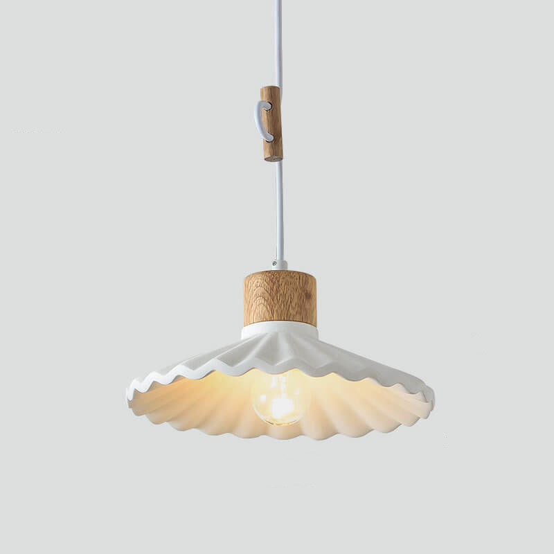 Elegant Scalloped Pendant Light with Adjustable Height | Modern Kitchen Pendant Lighting for Versatile Illumination