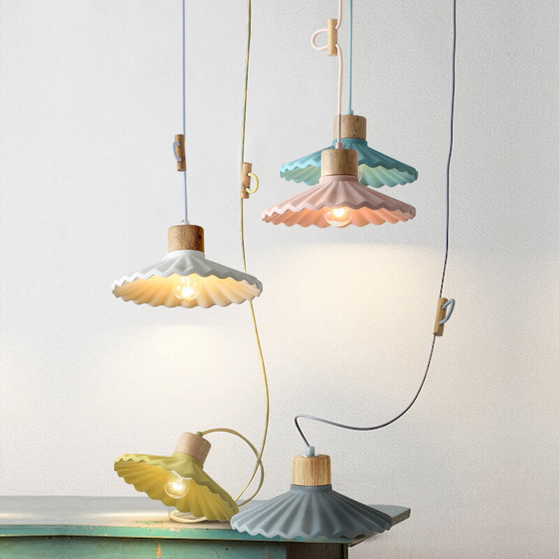 Elegant Scalloped Pendant Light with Adjustable Height | Modern Kitchen Pendant Lighting for Versatile Illumination 1