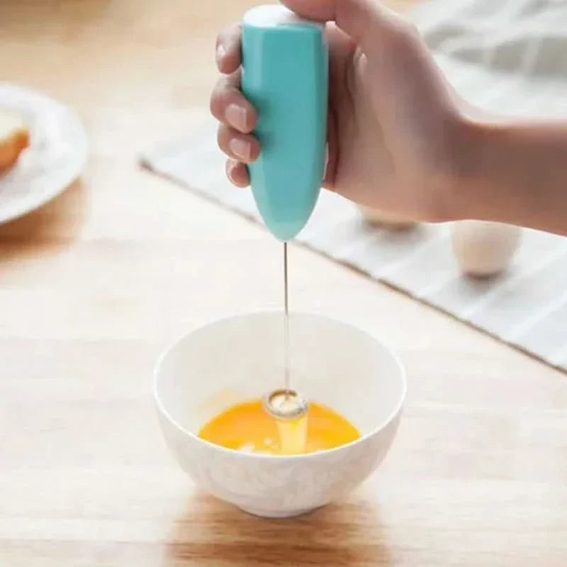 Electric Milk Frother, Coffee Frother, Matcha Whisk, Mini Electric Whisk for Hot Chocolate and Drinks_01