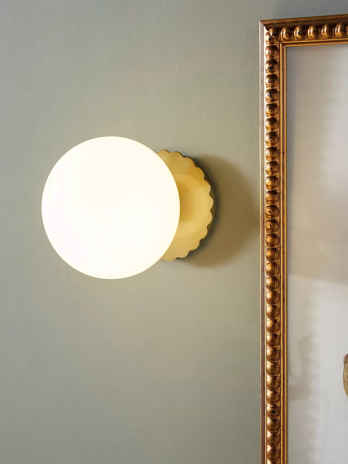 GloboBrass | Elegant Vintage Brass Globe Glass Wall Sconce 5