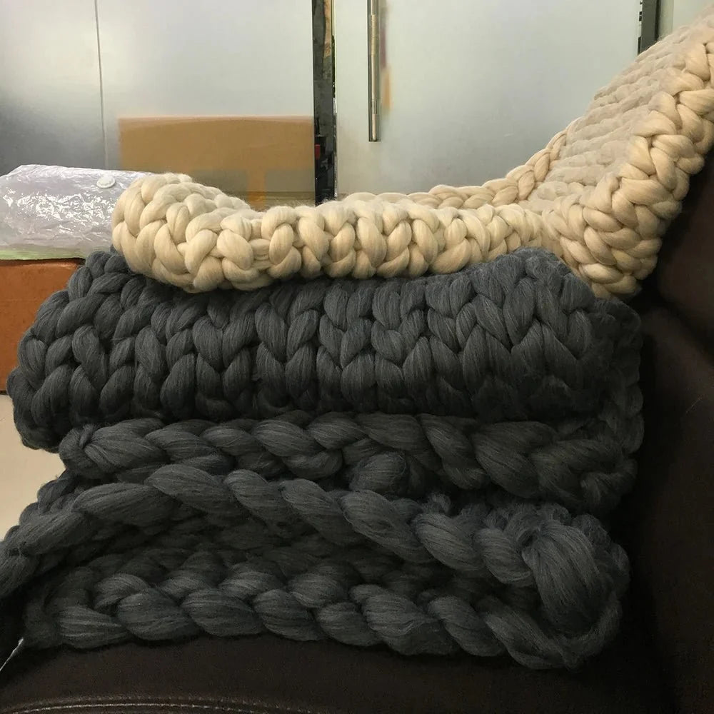 Chunky Knit Throw Blanket, Handmade Minky Sofa Throw and Bed Throw, Soft Sofa Blanket for Cosy Living Room and Bedroom_09