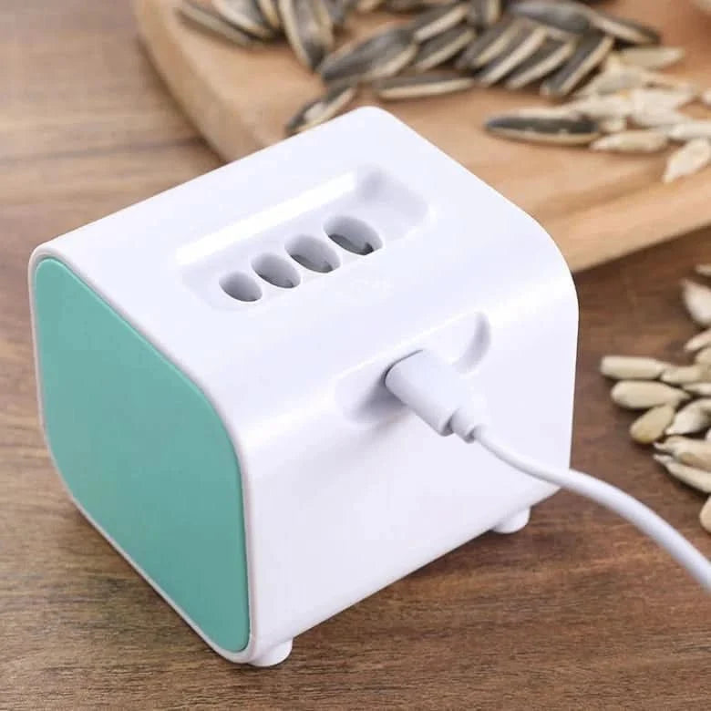 Seed Cracker for Melon Seeds, Portable Seed Peeler for Snacks, Handy Kitchen Gadget for Quick Peeling at Home_02