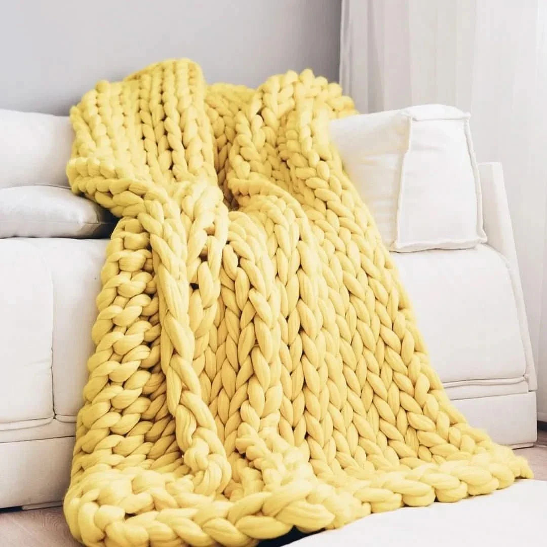 Chunky Knit Throw Blanket, Handmade Minky Sofa Throw and Bed Throw, Soft Sofa Blanket for Cosy Living Room and Bedroom_16