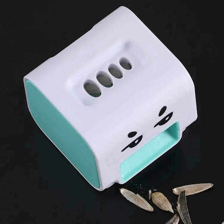 Seed Cracker for Melon Seeds, Portable Seed Peeler for Snacks, Handy Kitchen Gadget for Quick Peeling at Home_04