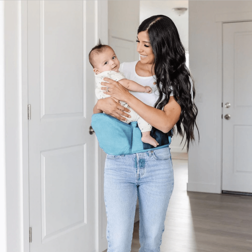 Baby Carrier, Ergonomic Toddler Carrier up to 18 kg, Soft Cotton Baby Carriers with Adjustable Strap and Pockets