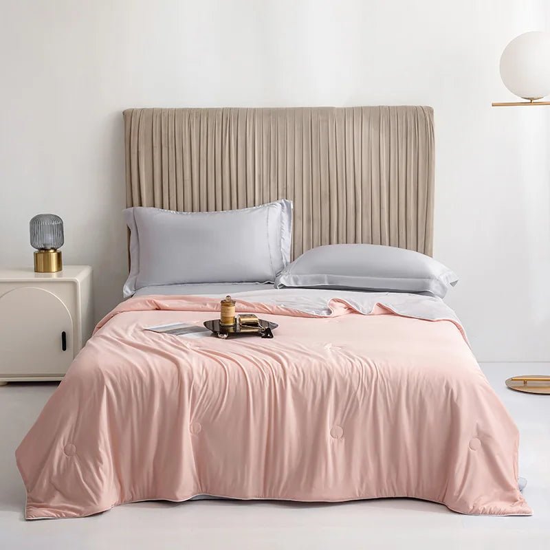Double Sided Cooling Blanket for Bed, Summer Quilt in Soft Cooling Fabric, Lightweight Summer Blanket for Sleep_04