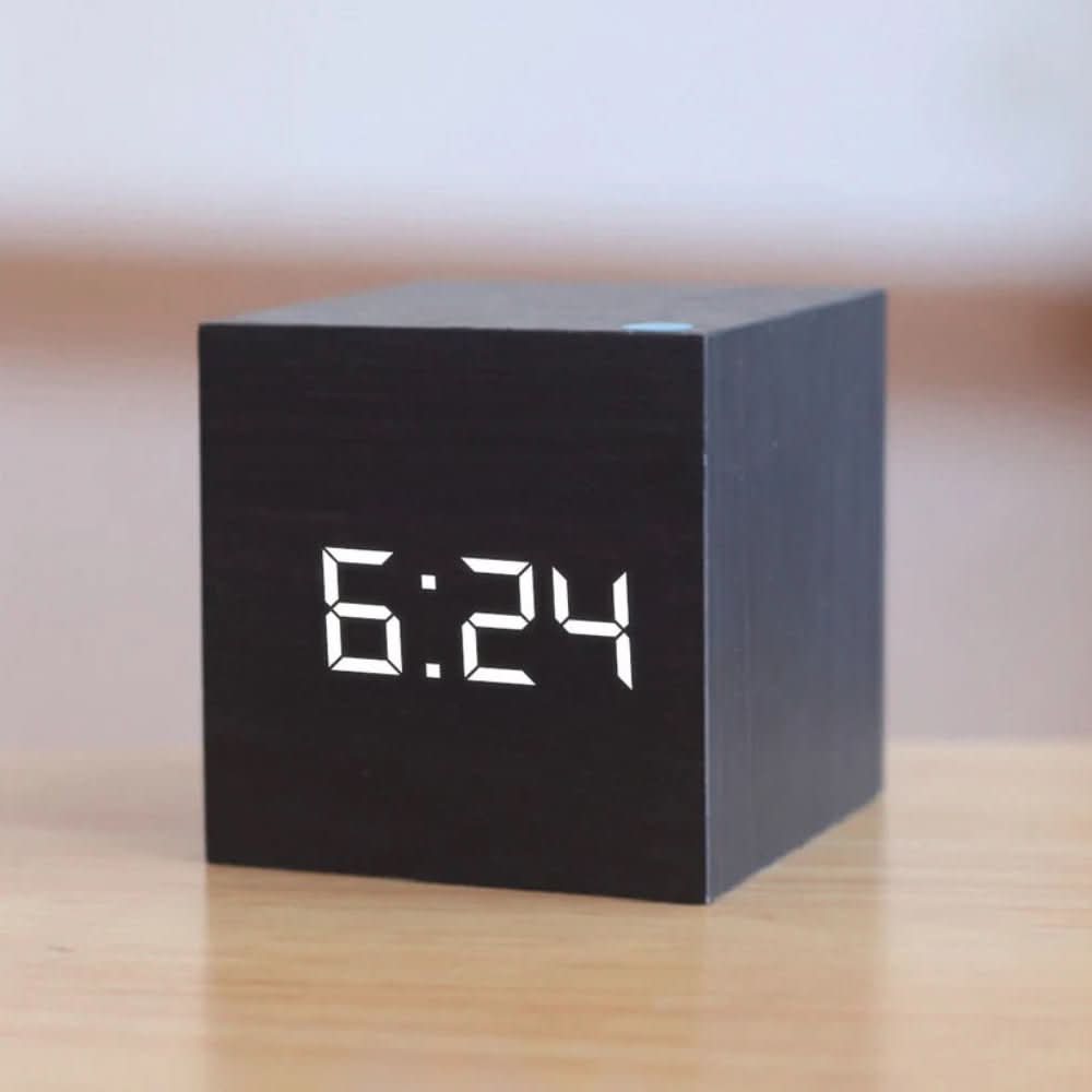 Digital Alarm Clock, Small Digital Clock with Temperature and Date, Mini LED Bedside Alarm Clock for Desk and Bedroom_01