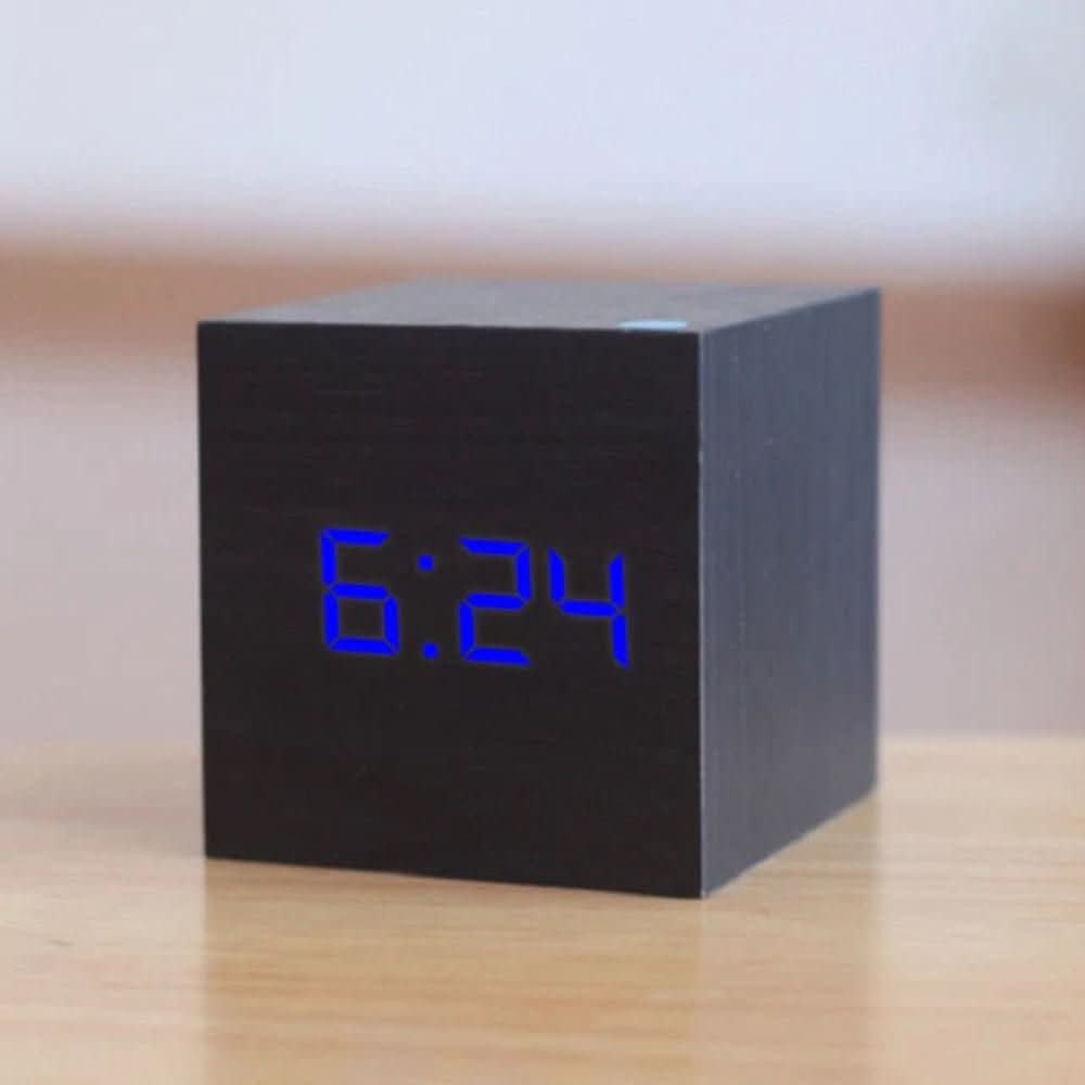 Digital Alarm Clock, Small Digital Clock with Temperature and Date, Mini LED Bedside Alarm Clock for Desk and Bedroom_03