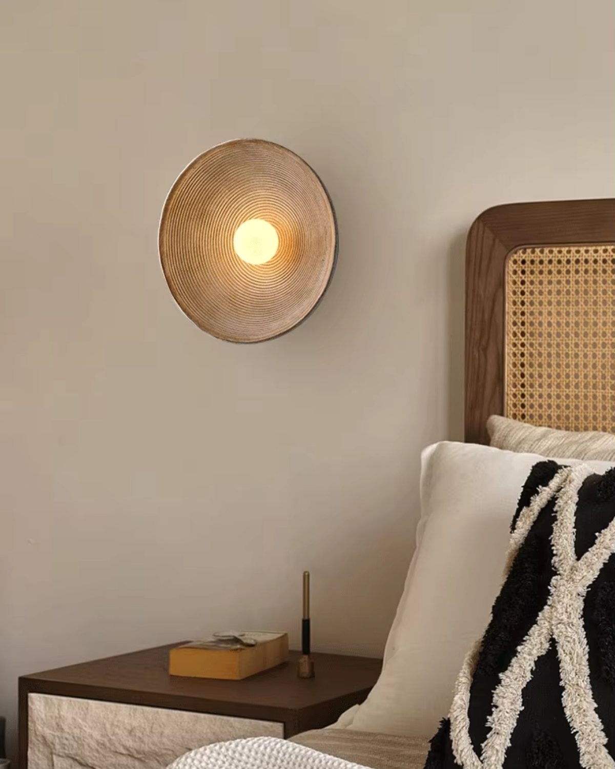 Luminara | Elegant Modern Glass Round Wall Sconce Lighting Fixture 8