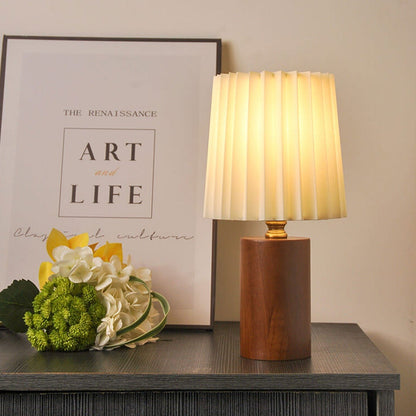 Luminara | Elegant Vintage Korean Table Lamp for Bedroom and Living Room 1