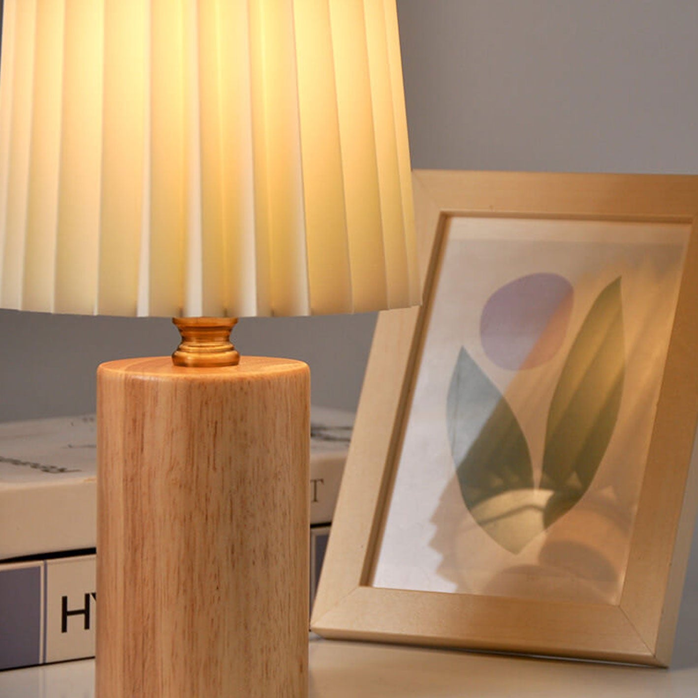 Luminara | Elegant Vintage Korean Table Lamp for Bedroom and Living Room 8