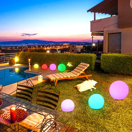 Lumisphere | Stylish Modern Solar Globe Outdoor Garden Light 0