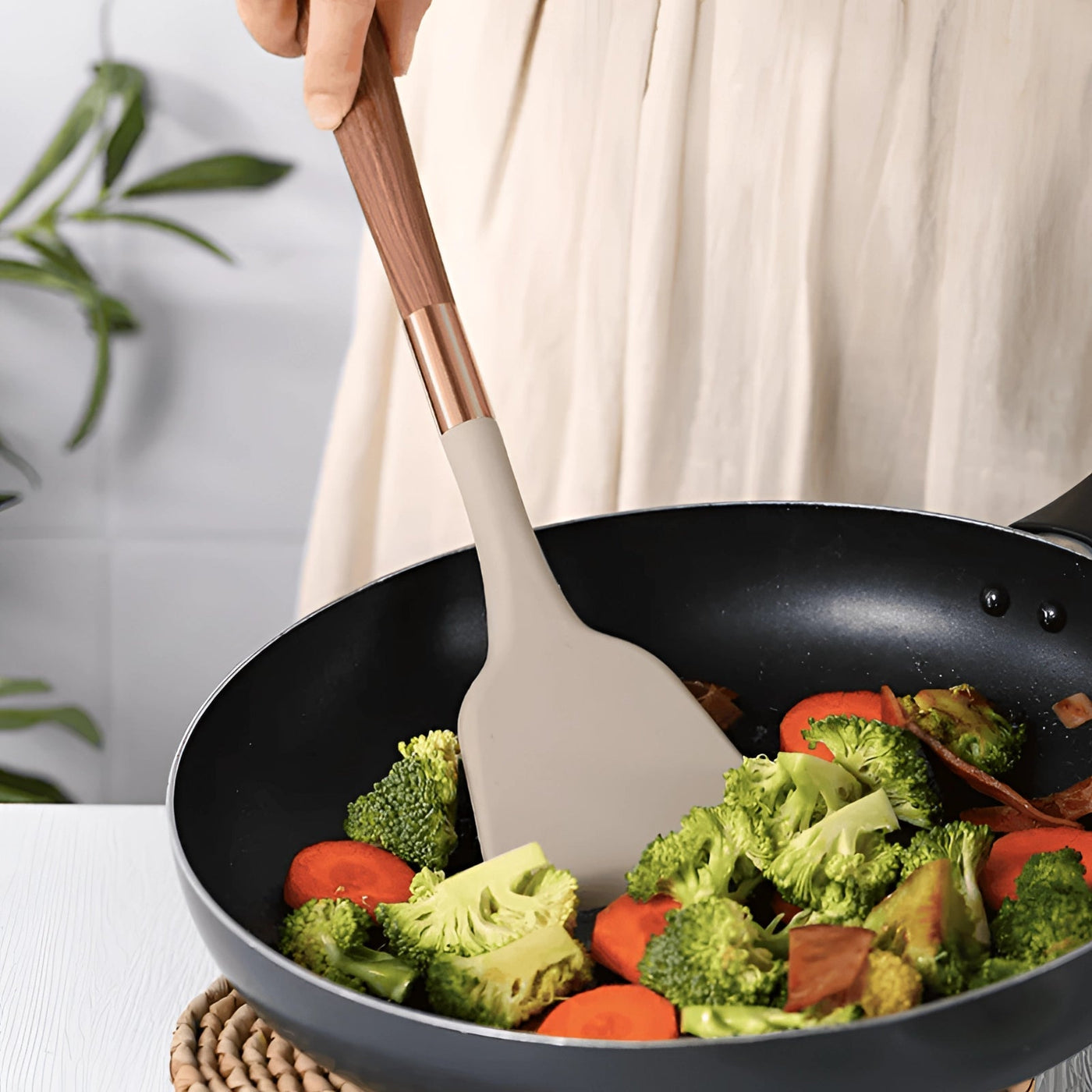Luxury Kitchen Utensil Set | Silicone Cooking Tools with Ergonomic Design | 10-Piece Kitchenware for Effortless Cooking 4