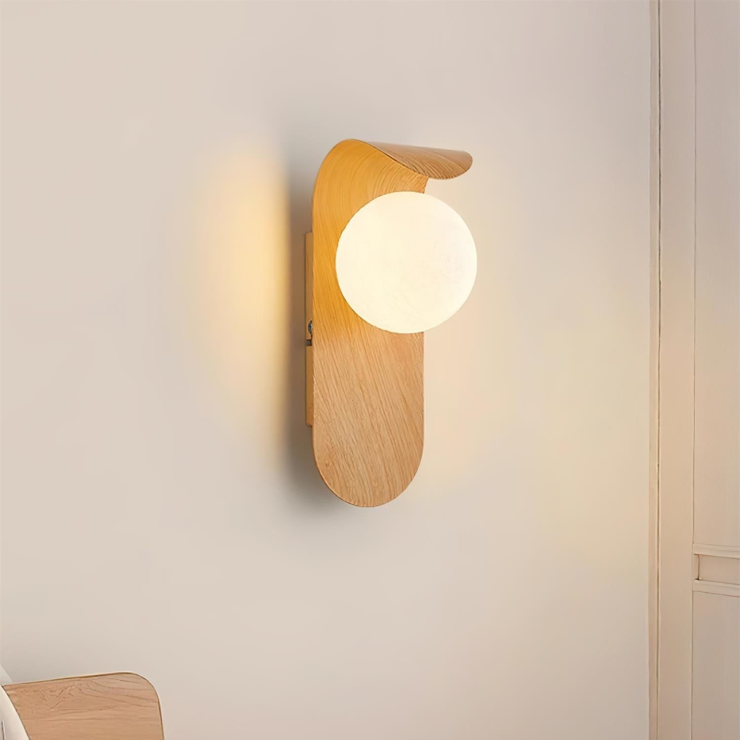 NordicaGlow | Elegant Minimalist Wood LED Wall Sconce Light 9