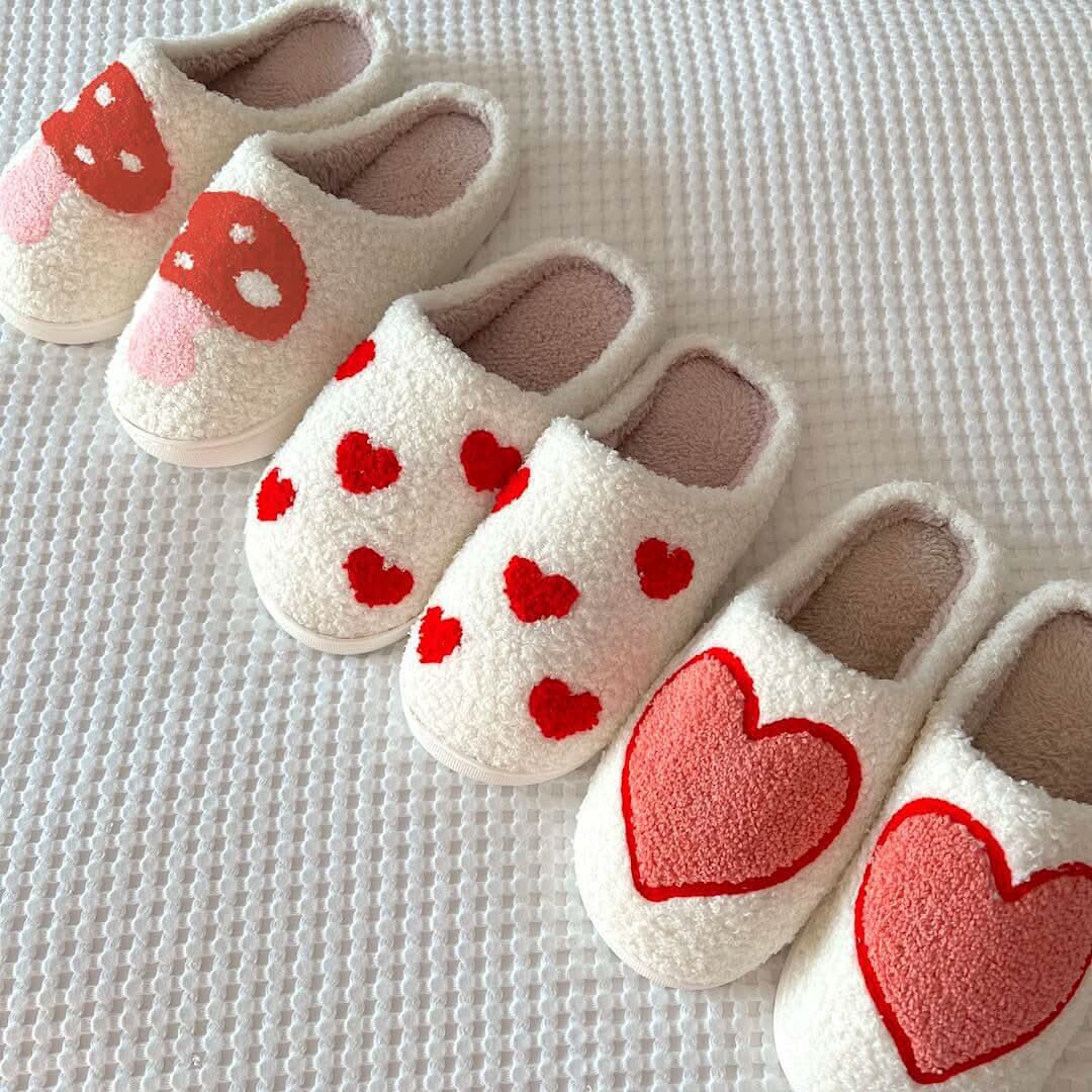 Womens Slippers, Fluffy Slippers with Heart Design and Non Slip Sole – image 8